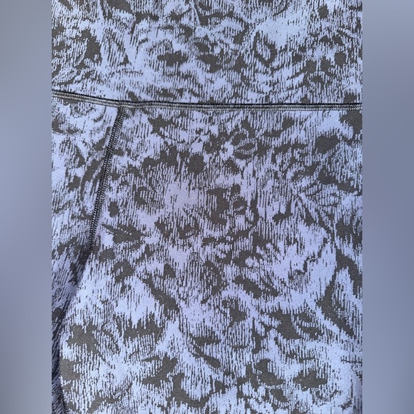 Athleta Textured Elation Tights Medium Tall Black Blue High Rise 28.5” Inseam - Picture 2 of 7